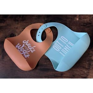 Bella Tunny Wonder Bib - Out to Lunch/ Cheeks for Weeks/ New